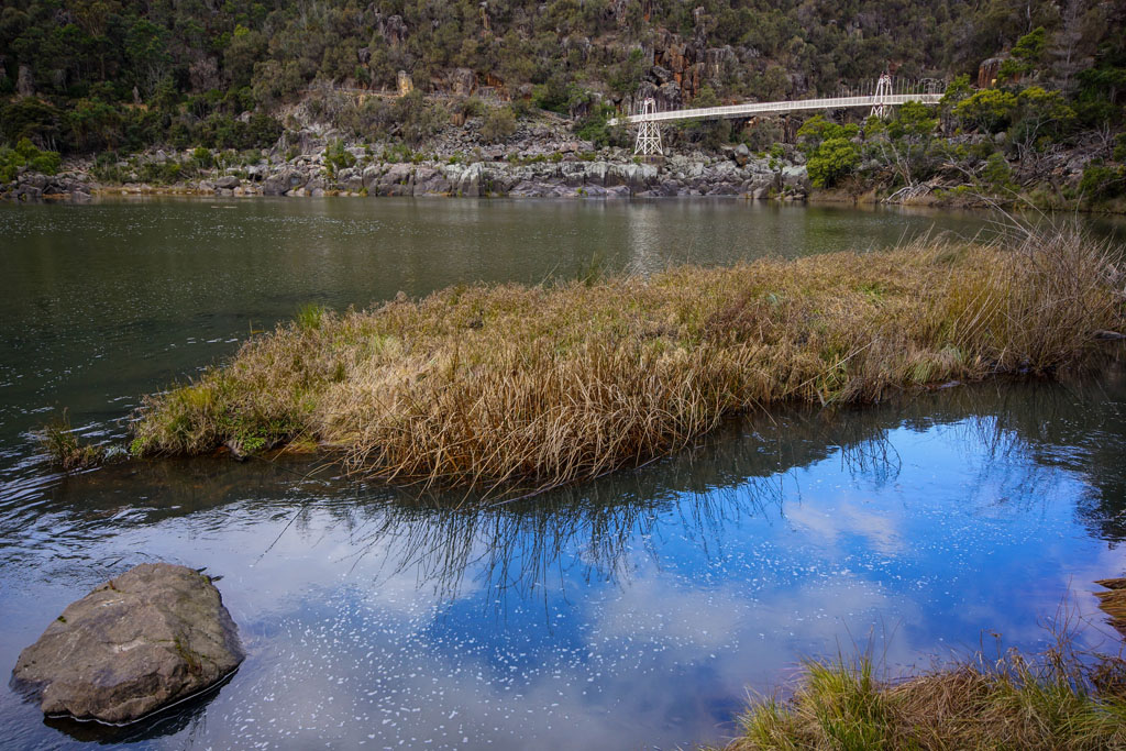 Click image for larger version

Name:	Suspension Bridge.jpg
Views:	33
Size:	264.8 KB
ID:	388860