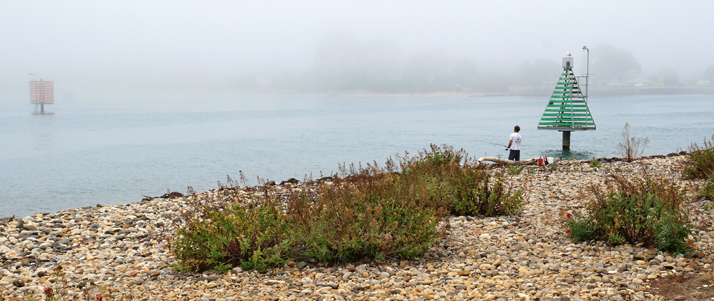 Click image for larger version

Name:	Fishing in the mist..jpg
Views:	17
Size:	500.3 KB
ID:	402653