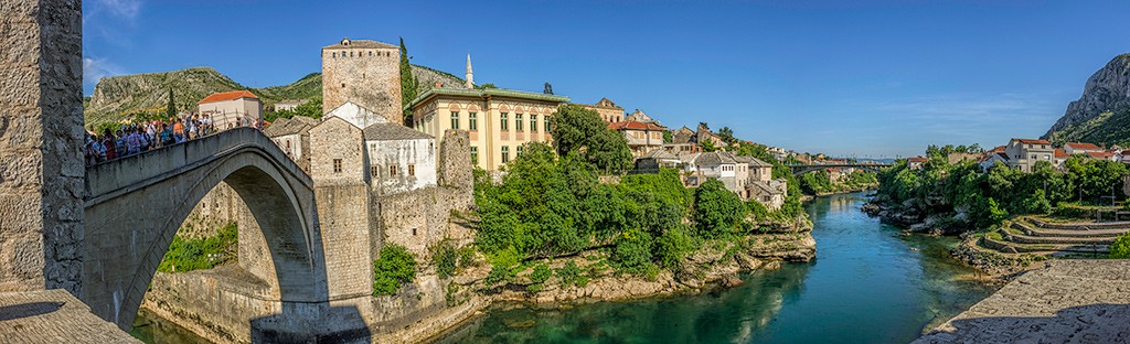 Click image for larger version

Name:	_DSC2465-Mostar-pano.jpg
Views:	31
Size:	234.2 KB
ID:	409658