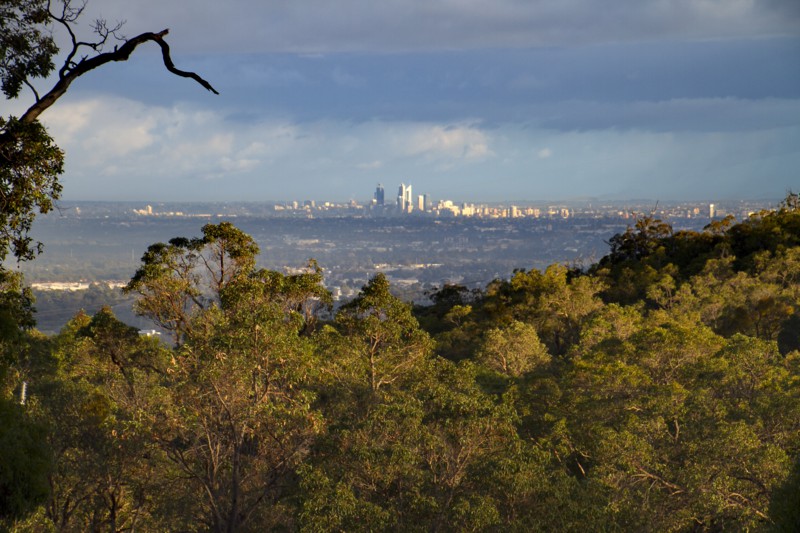 Click image for larger version

Name:	Perth from KBCCC-sm.jpg
Views:	40
Size:	127.0 KB
ID:	422197