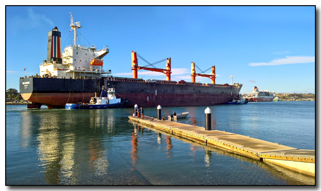 Click image for larger version

Name:	Ship 2 .jpg
Views:	26
Size:	227.6 KB
ID:	442741