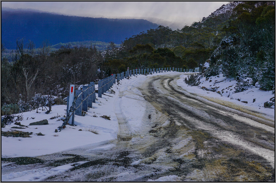 Click image for larger version

Name:	Slippery road .jpg
Views:	39
Size:	292.6 KB
ID:	443939