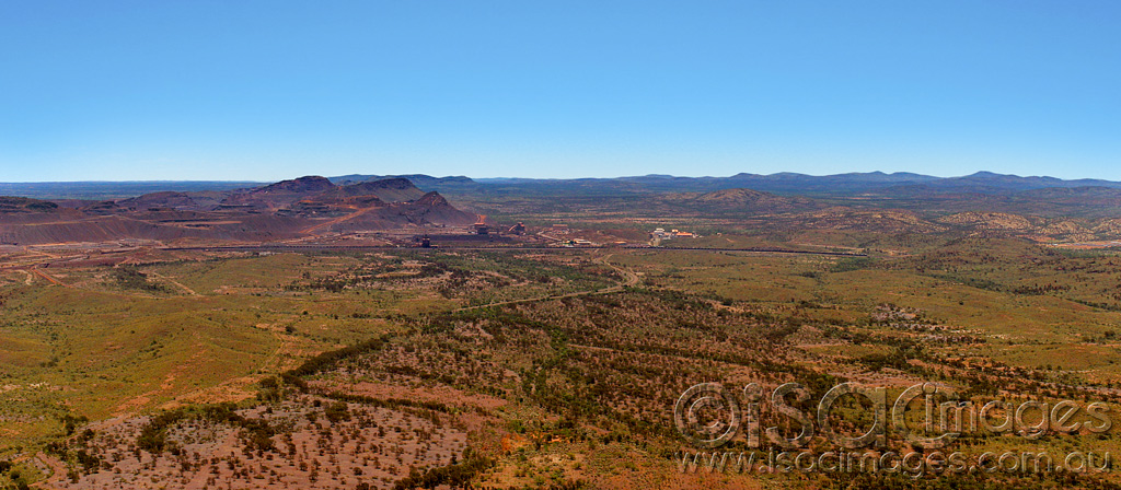 Click image for larger version

Name:	2908-Iron-Ore-Country.jpg
Views:	135
Size:	239.4 KB
ID:	454768