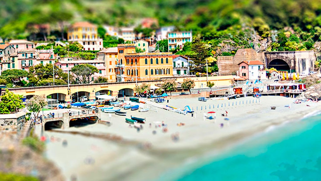 Click image for larger version

Name:	Cinque-Terre_0057a.jpg
Views:	44
Size:	179.2 KB
ID:	457915