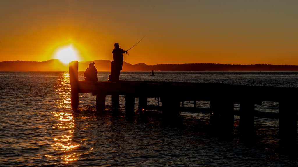 Click image for larger version

Name:	Nelson Bay.jpg
Views:	24
Size:	317.8 KB
ID:	470598