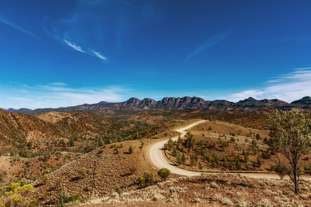 Click image for larger version

Name:	Flinders Ranges (Desat)16.jpg
Views:	87
Size:	128.7 KB
ID:	479703