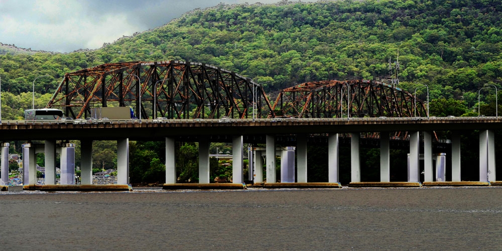 Click image for larger version

Name:	Mooney Mooney Bridge.jpg
Views:	46
Size:	420.6 KB
ID:	485319