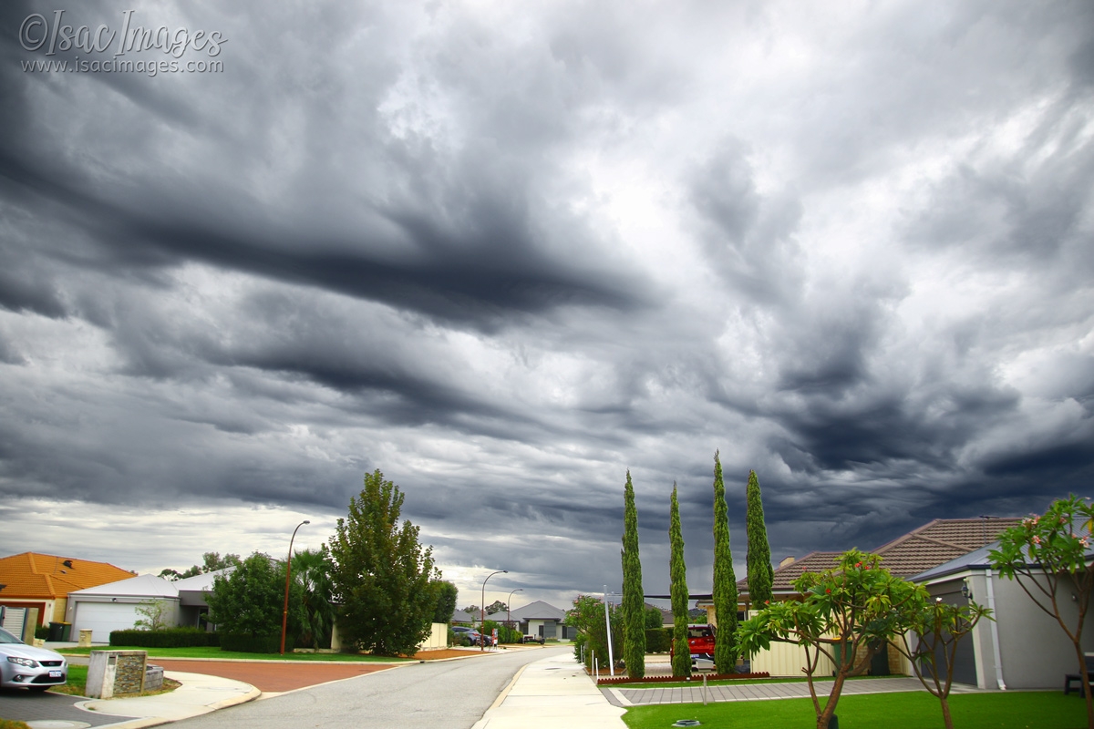 Click image for larger version

Name:	7888-Storm_Clouds.jpg
Views:	69
Size:	480.6 KB
ID:	485331