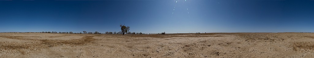 Click image for larger version

Name:	SA_Qld Border Pano.jpg
Views:	92
Size:	43.0 KB
ID:	468143