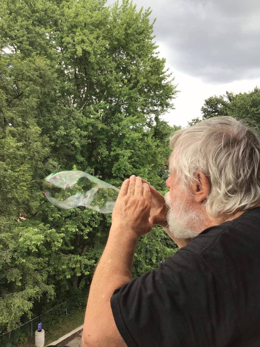 Click image for larger version

Name:	Me Blowing Bubbles.jpg
Views:	31
Size:	225.2 KB
ID:	508889