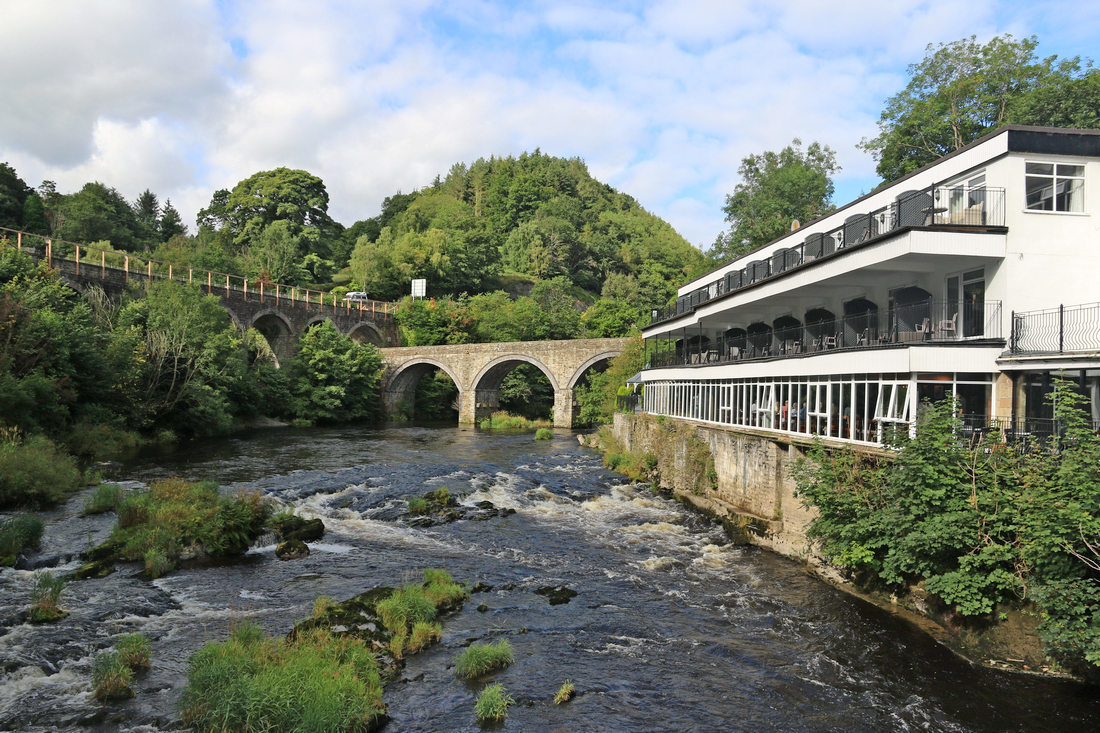 Click image for larger version

Name:	River Dee from the bridge.jpg
Views:	29
Size:	296.4 KB
ID:	509370