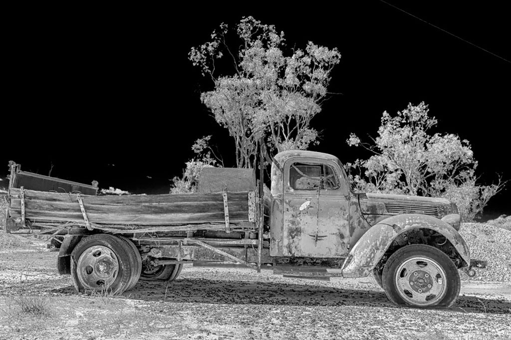 Click image for larger version  Name:	Old Truck Manual IR.jpg Views:	1 Size:	191.4 KB ID:	461150