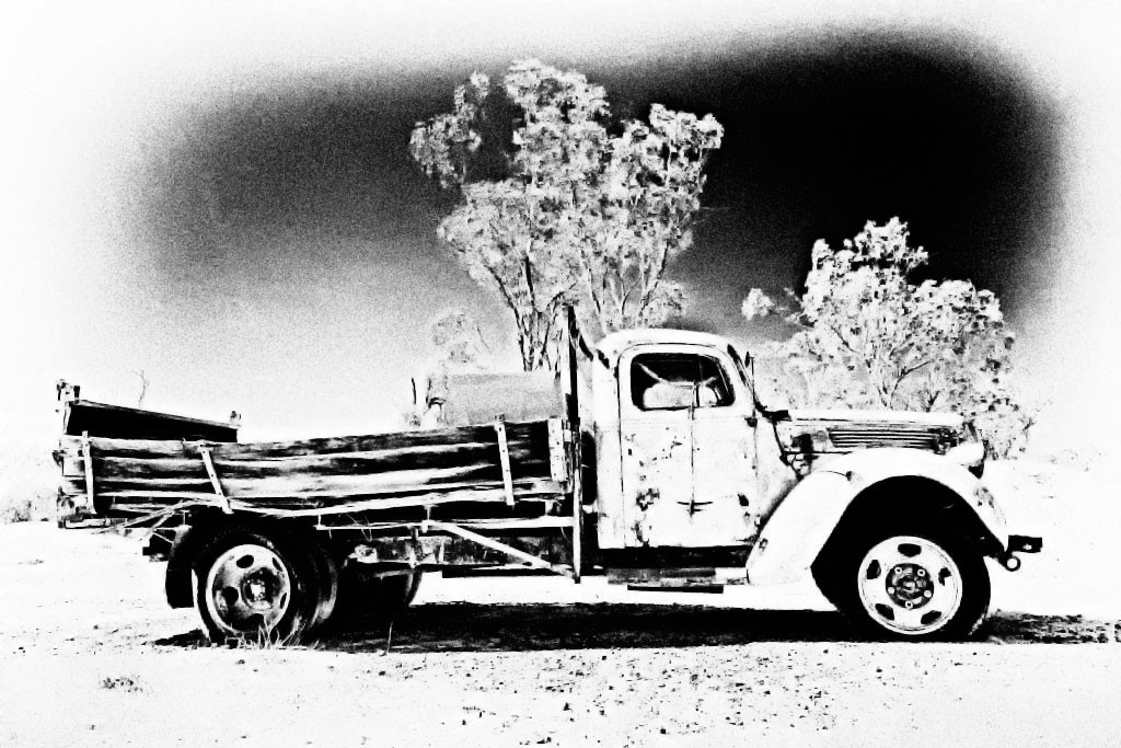 Click image for larger version

Name:	Old Truck (IR Soft).jpg
Views:	85
Size:	202.5 KB
ID:	461124