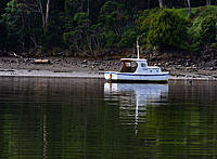 Click image for larger version

Name:	Almost aground..jpg
Views:	64
Size:	177.9 KB
ID:	376558