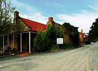 Maronga Victoria
Pratties Patch .Nice old pub , whats more the food is first class